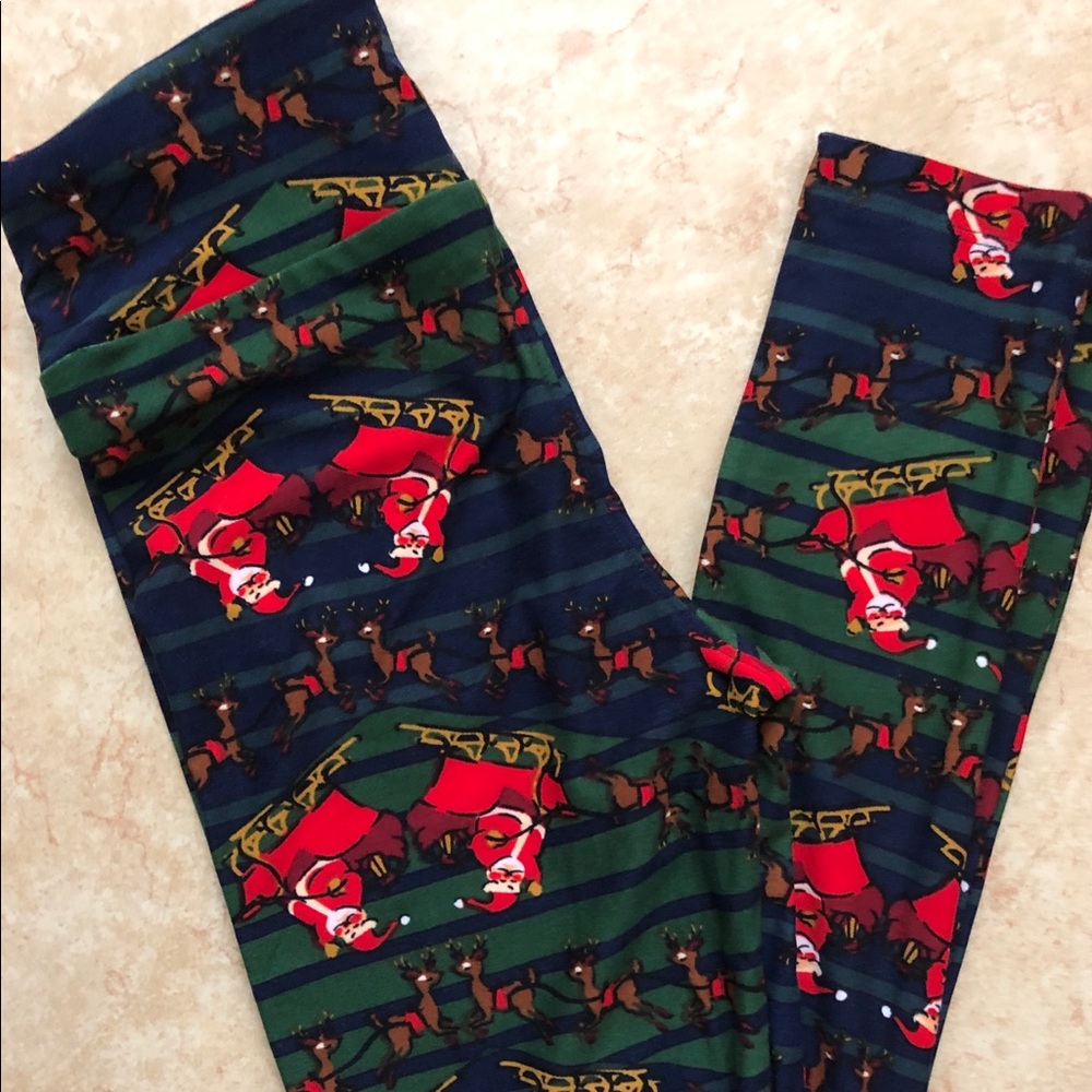 NWT Christmas Leggings